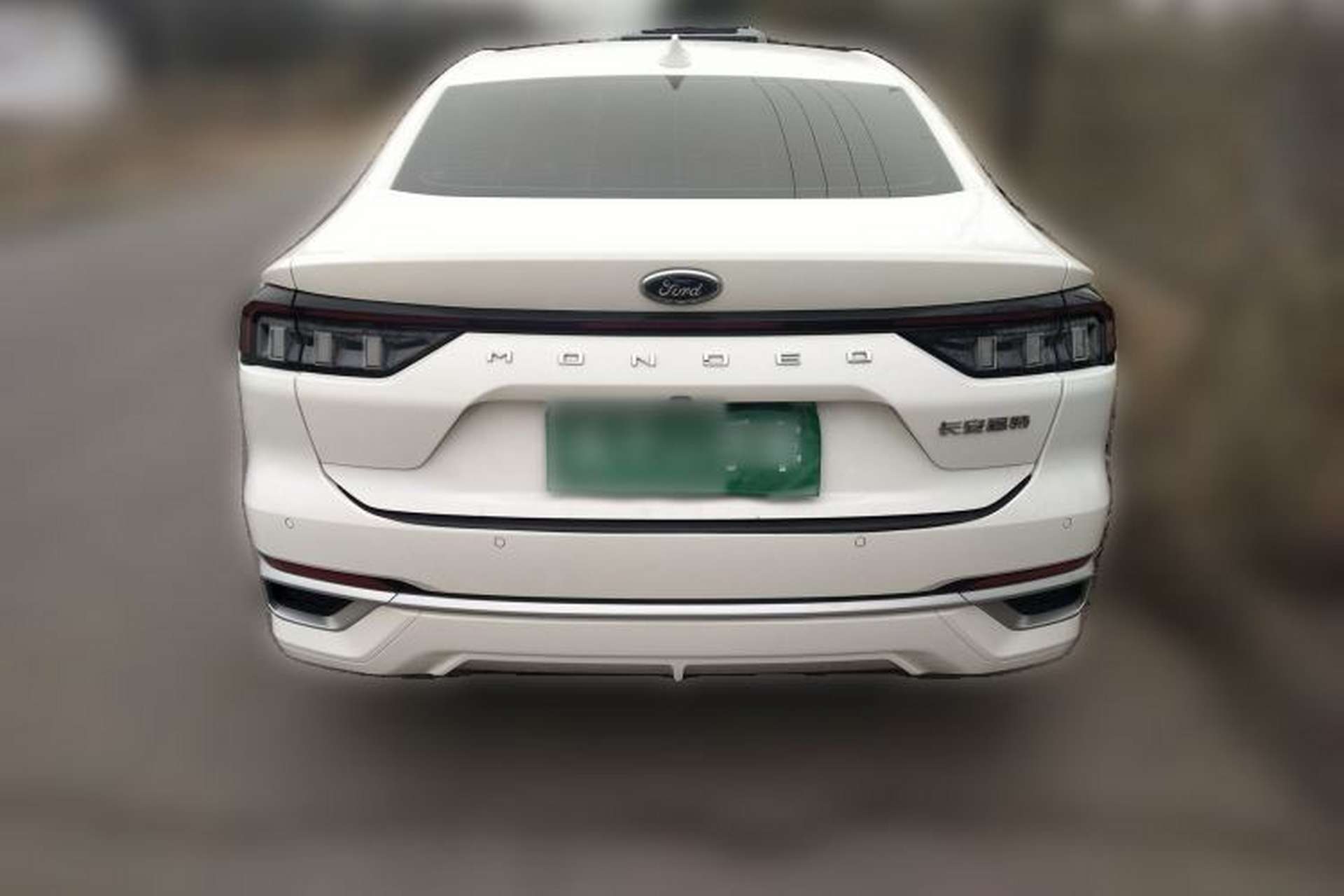 Used Ford Mondeo 2025 2.0T EcoBoost Luxury Version Rear