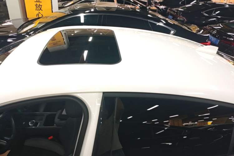 Used Ford Mondeo 2025 2.0T EcoBoost Luxury Version Roof