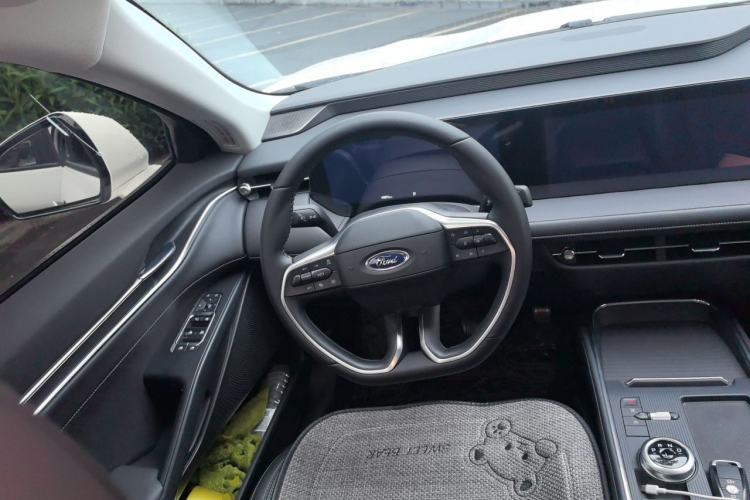 Used Ford Mondeo 2025 2.0T EcoBoost Luxury Version Steering Wheel