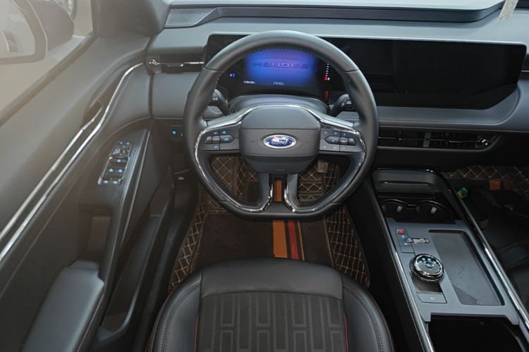 Used Ford Mondeo 2025 1.5T EcoBoost Comfort Version Steering Wheel