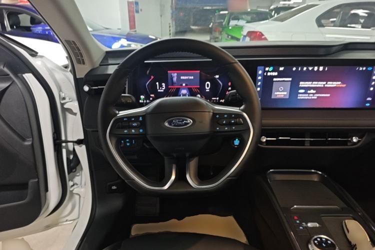 Used Ford Mondeo 2025 2.0T EcoBoost Luxury Version Steering Wheel
