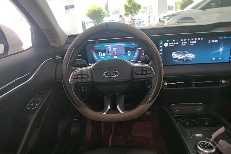 Used Ford Mondeo 2025 2.0T EcoBoost Luxury Version Steering Wheel