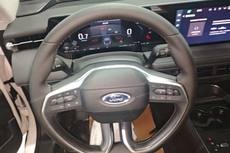Used Ford Mondeo 2025 2.0T EcoBoost Luxury Version Steering Wheel