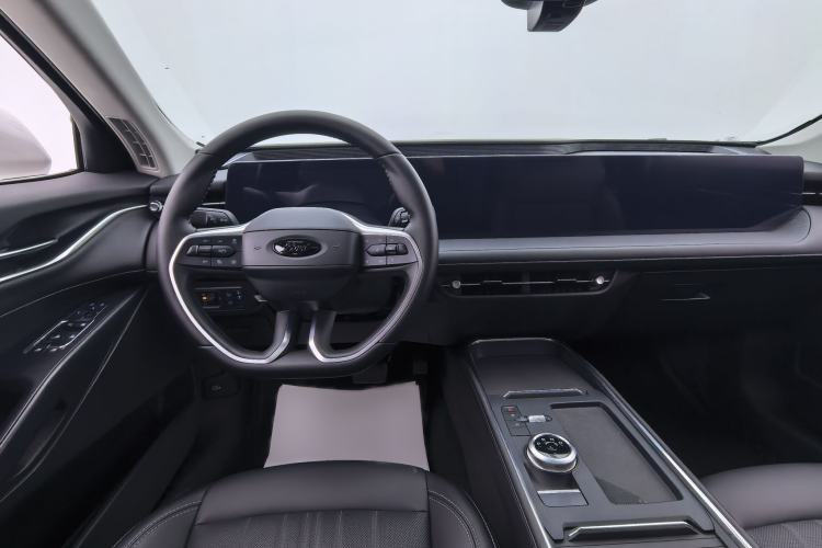 Used Ford Mondeo 2025 2.0T EcoBoost Luxury Version Steering Wheel