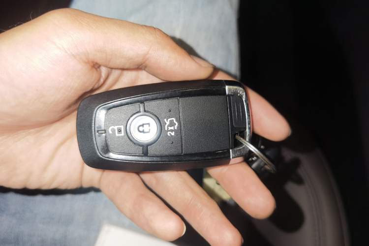 Used Ford Mondeo 2025 2.0T EcoBoost Ultimate Edition Vehicle Key