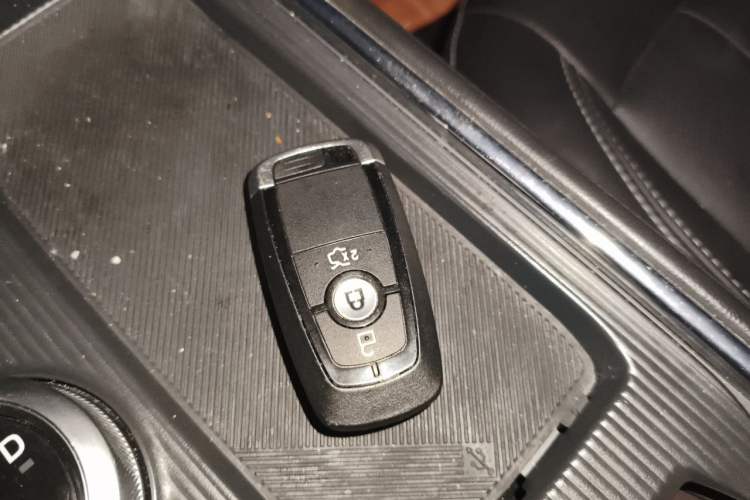 Used Ford Mondeo 2025 1.5T EcoBoost Luxury Version Vehicle Key