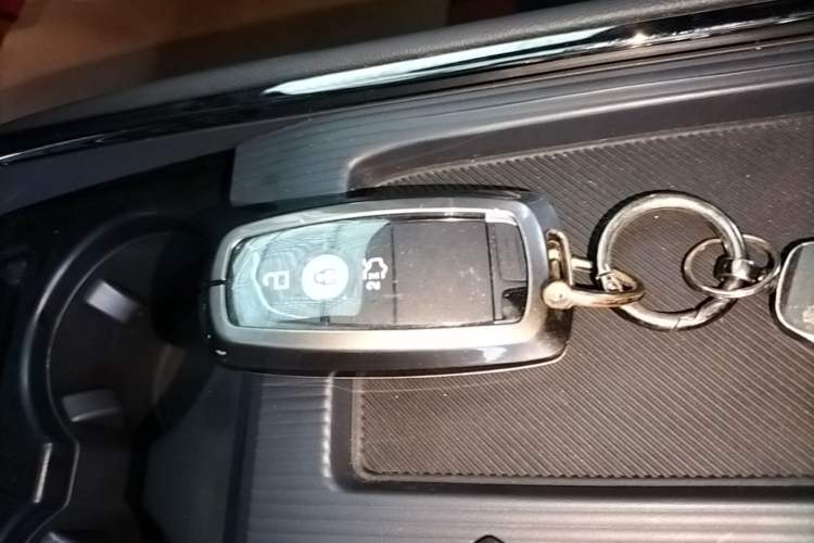 Used Ford Mondeo 2025 1.5T EcoBoost Comfort Version Vehicle Key