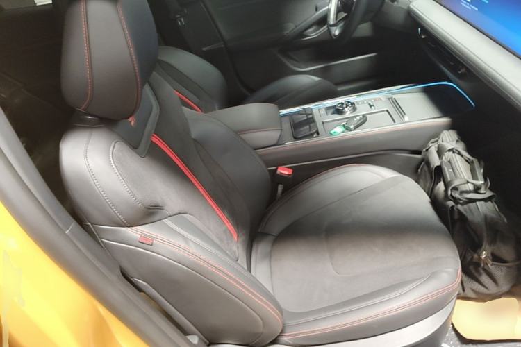Used Ford Mondeo 2025 2.0T EcoBoost E Hybrid Sport Edition ST-Line Right Front Seat