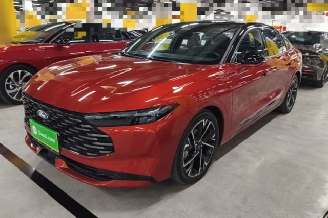 Ojetý Ford Mondeo 2026 Model 2.0T EcoBoost Ultimate