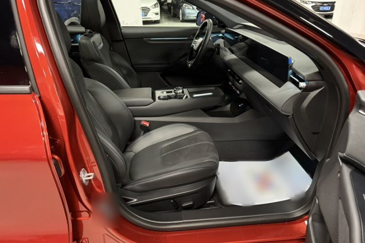 Used Ford Mondeo 2026 Model 2.0T EcoBoost Ultimate Interior 9