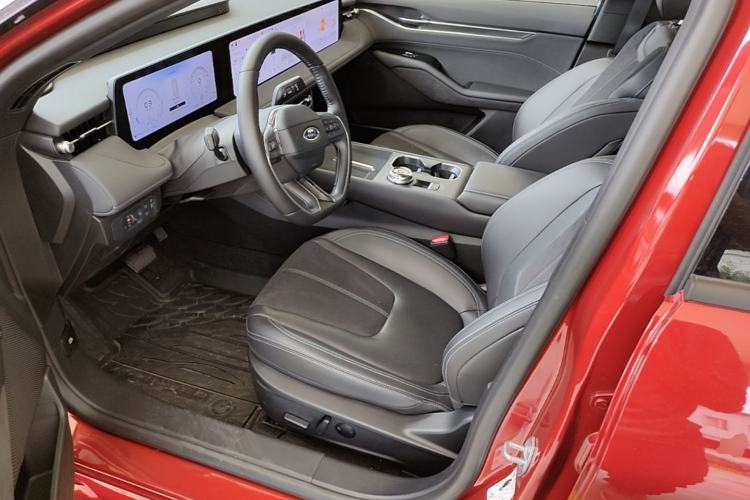Used Ford Mondeo 2026 Model 2.0T EcoBoost Ultimate Left Front Seat