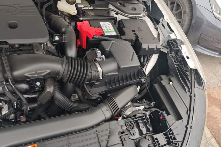 Used Ford Mondeo 2026 Model 2.0T EcoBoost Ultimate Engine Bay Left