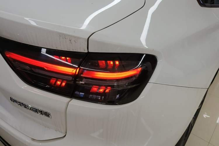 Used Ford Mondeo 2026 Model 2.0T EcoBoost Ultimate Right Rear Taillight