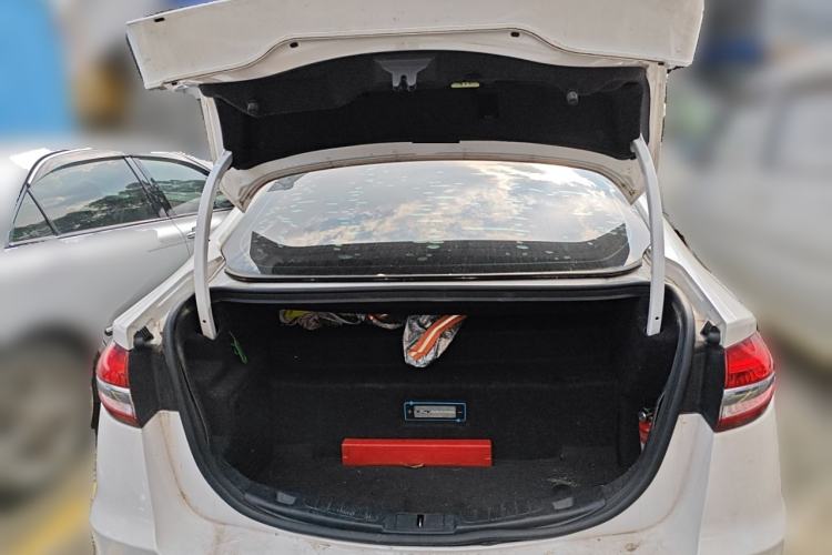 Used Ford Mondeo New Energy 2018 2.0 PHEV Smart-Controlled Fashion Edition China VI Standard Trunk