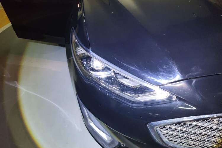 Used Ford Mondeo New Energy 2018 2.0 PHEV Smart-Control Luxury Version China VI Standard Right Front Headlight