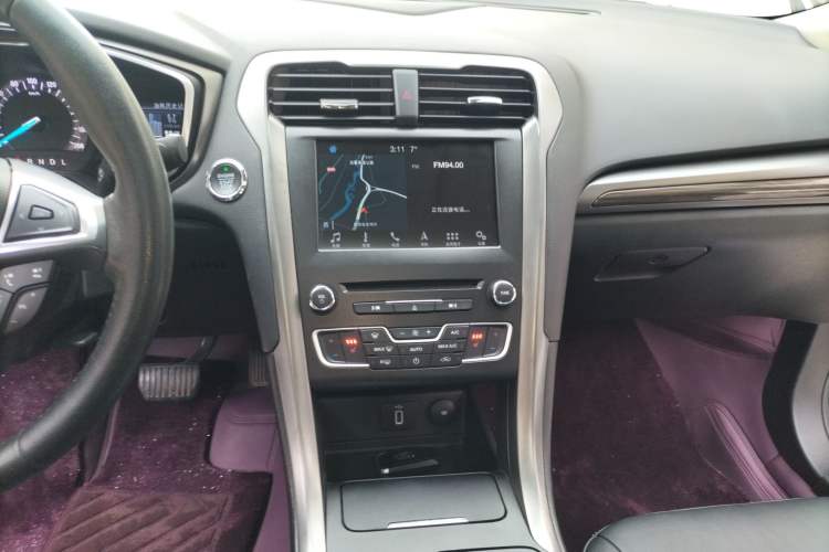 Used Ford Mondeo New Energy 2018 2.0 PHEV Zhihao Trim Audio And AC Panel