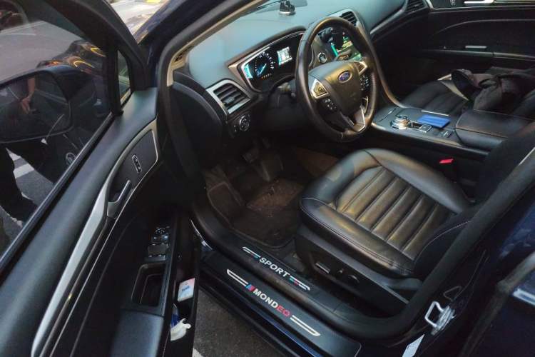 Used Ford Mondeo New Energy 2018 2.0 PHEV ZhiShang Trim Driver Seat