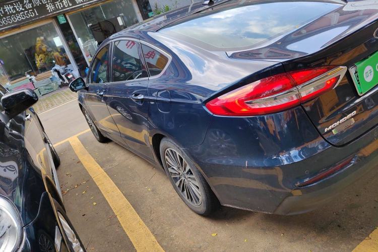 Used Ford Mondeo New Energy 2018 2.0 PHEV Smart-Control Luxury Version China VI Standard Exterior 3