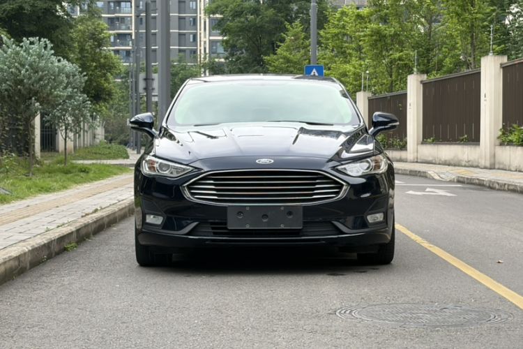 Used Ford Mondeo New Energy 2018 2.0 PHEV Smart-Controlled Fashion Edition China VI Standard Exterior 7