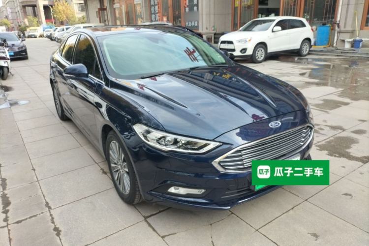 Used Ford Mondeo New Energy 2018 2.0 PHEV Zhihao Trim Front Right 45 Deg