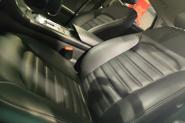 Used Ford Mondeo New Energy 2018 2.0 PHEV Smart-Control Luxury Version China VI Standard Left Front Seat