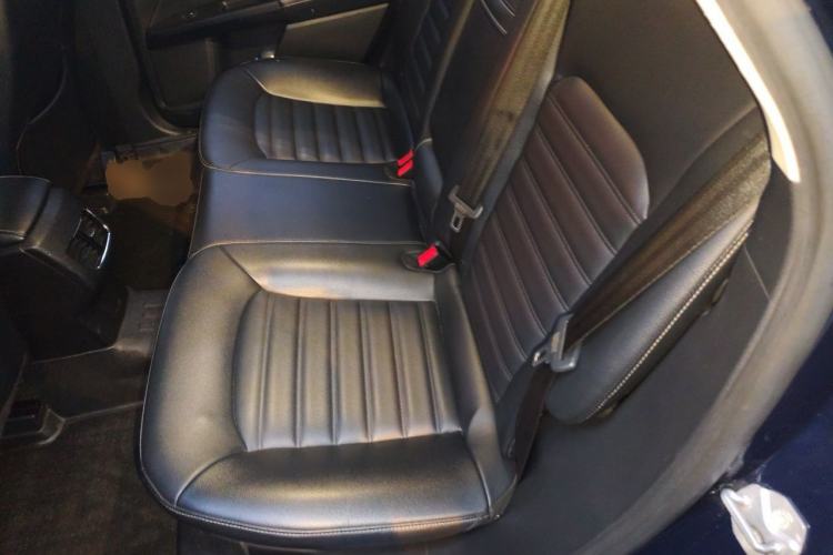 Used Ford Mondeo New Energy 2018 2.0 PHEV ZhiShang Trim Left Rear Seat
