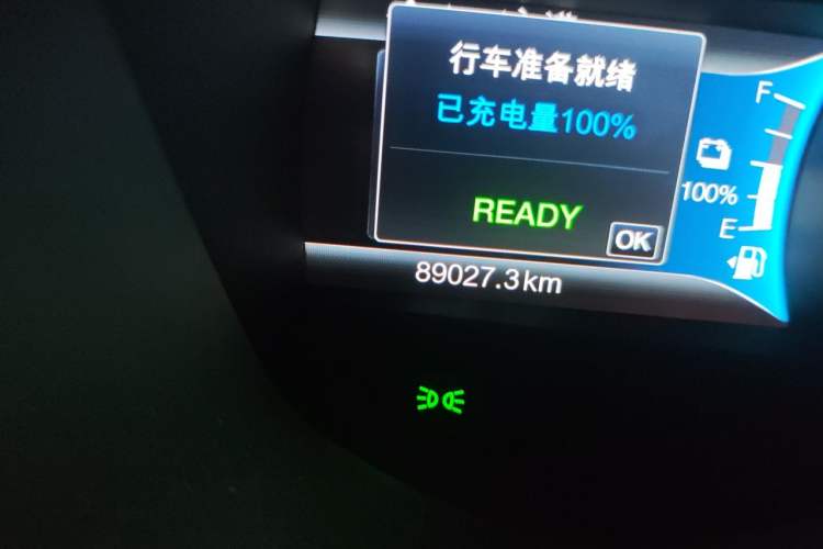 Used Ford Mondeo New Energy 2018 2.0 PHEV Smart-Controlled Fashion Edition China VI Standard Odometer Close Up