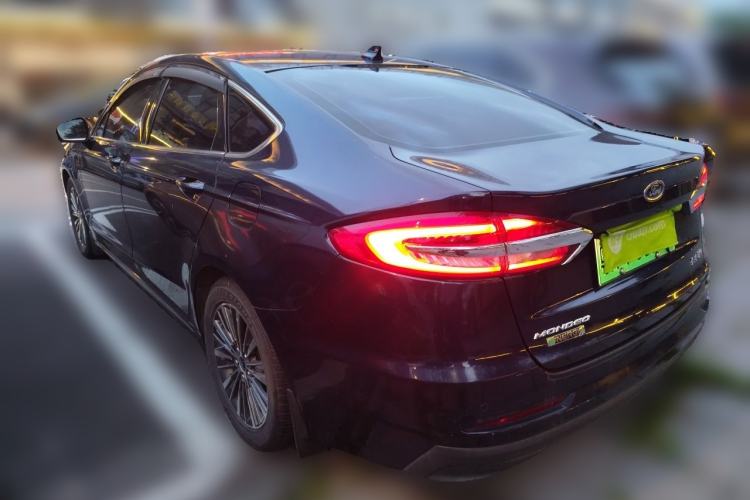 Used Ford Mondeo New Energy 2018 2.0 PHEV ZhiShang Trim Rear Left 45 Deg