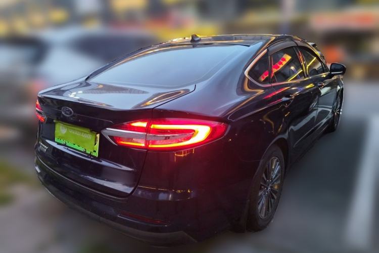 Used Ford Mondeo New Energy 2018 2.0 PHEV ZhiShang Trim Rear Right 45 Deg