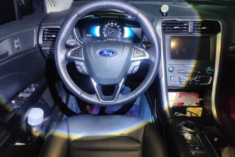 Used Ford Mondeo New Energy 2018 2.0 PHEV Smart-Controlled Fashion Edition China VI Standard Steering Wheel