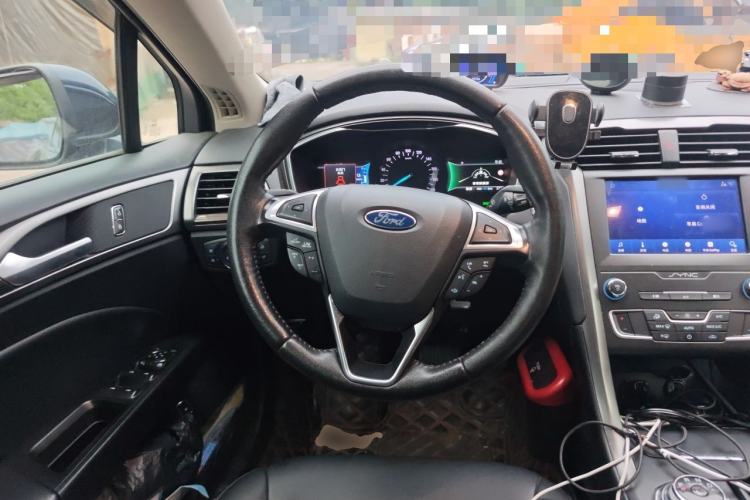 Used Ford Mondeo New Energy 2018 2.0 PHEV Smart-Controlled Fashion Edition China VI Standard Steering Wheel