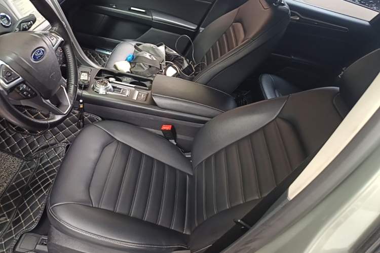 Used Ford Mondeo New Energy 2018 2.0 PHEV Smart-Control Luxury Version China V Standard Left Front Seat