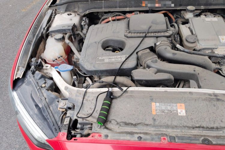 Used Ford Mondeo New Energy 2018 2.0 PHEV ZhiShang Trim Engine Bay Right