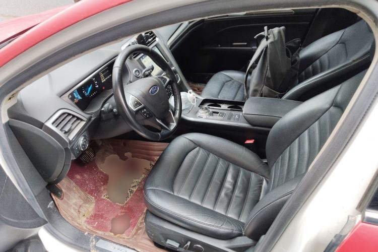 Used Ford Mondeo New Energy 2018 2.0 PHEV ZhiShang Trim Left Front Seat
