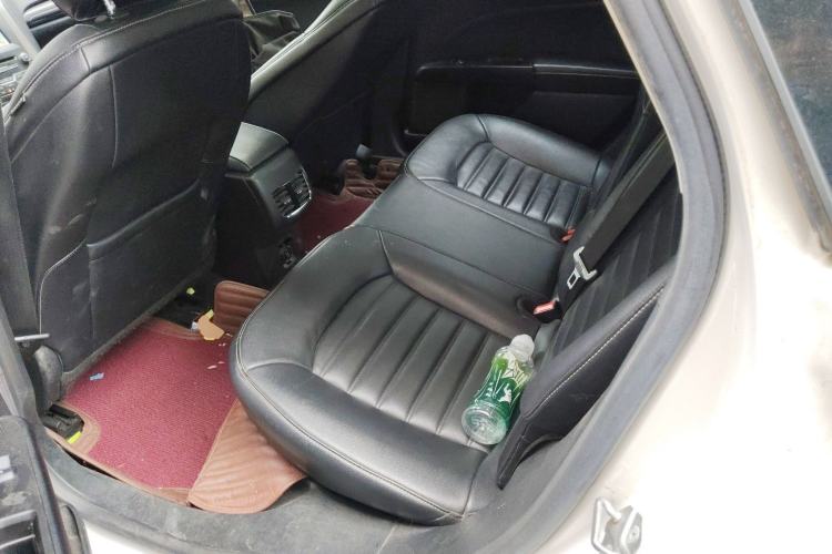 Used Ford Mondeo New Energy 2018 2.0 PHEV ZhiShang Trim Left Rear Seat