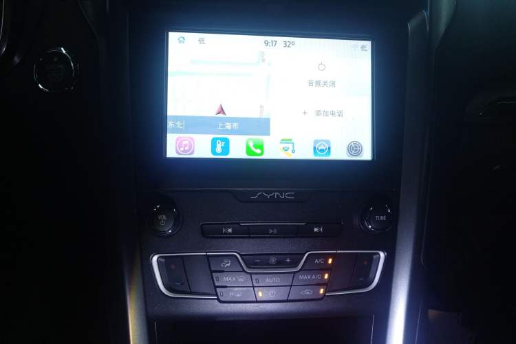 Used Ford Mondeo New Energy 2018 2.0 PHEV Smart-Controlled Fashion Edition China VI Standard Audio And AC Panel
