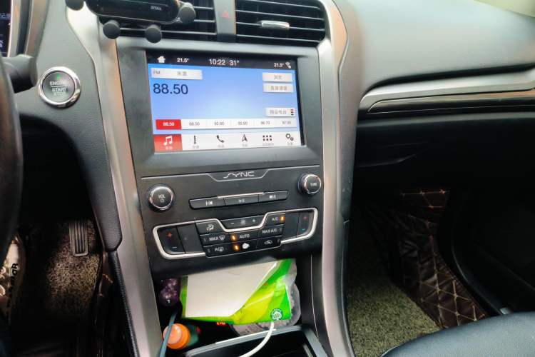 Used Ford Mondeo New Energy 2018 2.0 PHEV ZhiShang Trim Audio And AC Panel
