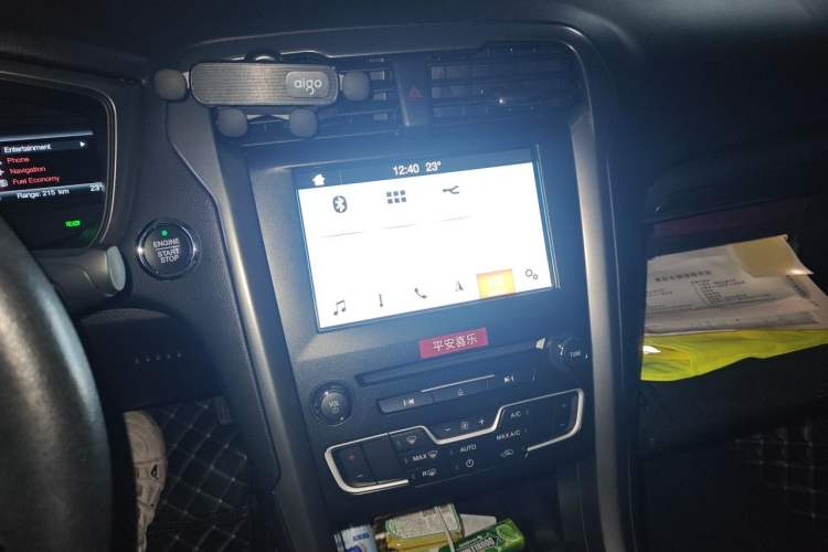 Used Ford Mondeo New Energy 2018 2.0 PHEV Smart-Controlled Fashion Edition China V Standard Audio And AC Panel