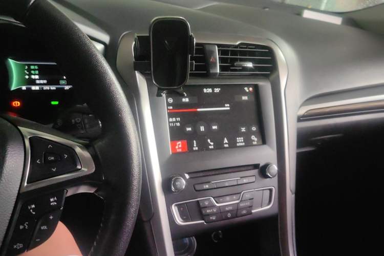 Used Ford Mondeo New Energy 2018 2.0 PHEV Smart-Controlled Fashion Edition China VI Standard Audio And AC Panel