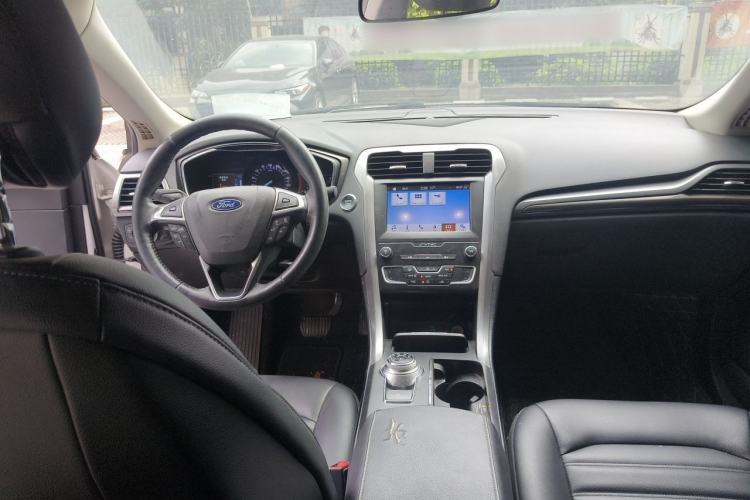 Used Ford Mondeo New Energy 2018 2.0 PHEV ZhiShang Trim Center Console
