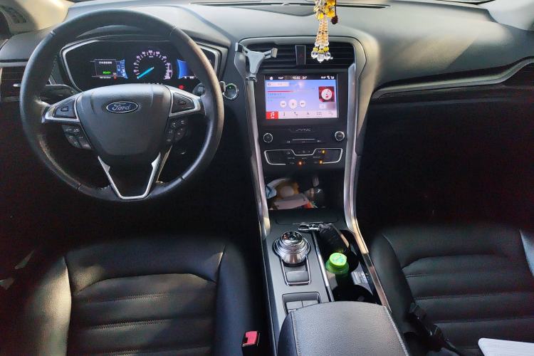 Used Ford Mondeo New Energy 2018 2.0 PHEV Smart-Control Luxury Version China V Standard Center Console
