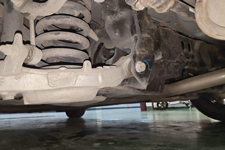 Used Ford Mondeo New Energy 2018 2.0 PHEV ZhiShang Trim Chassis Rear