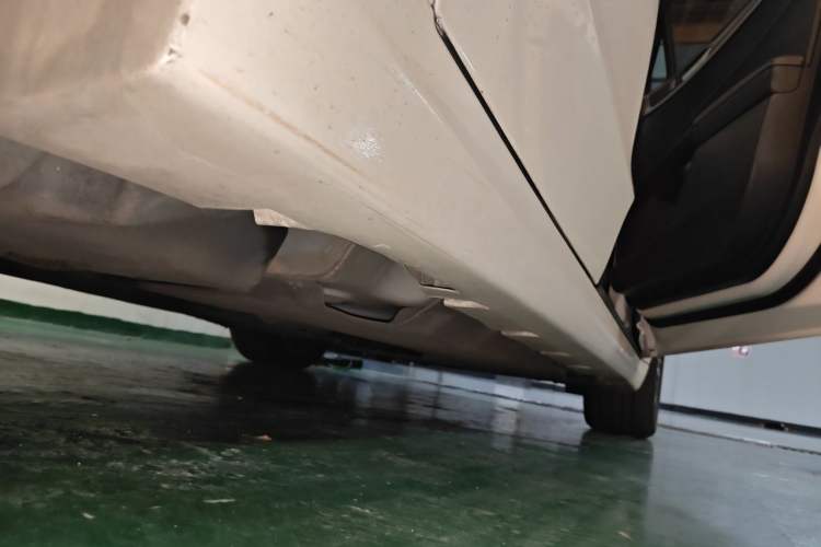 Used Ford Mondeo New Energy 2018 2.0 PHEV ZhiShang Trim Chassis Rear Right