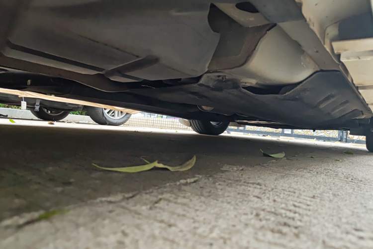 Used Ford Mondeo New Energy 2018 2.0 PHEV ZhiShang Trim Chassis Rear Right