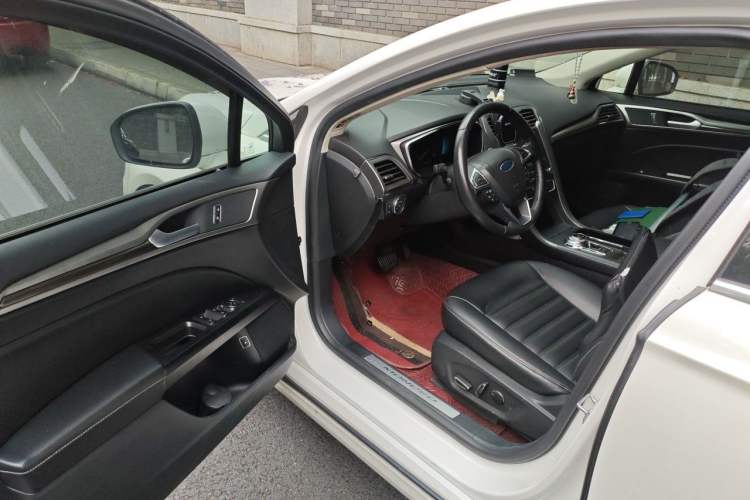 Used Ford Mondeo New Energy 2018 2.0 PHEV Smart-Controlled Fashion Edition China VI Standard Driver Seat