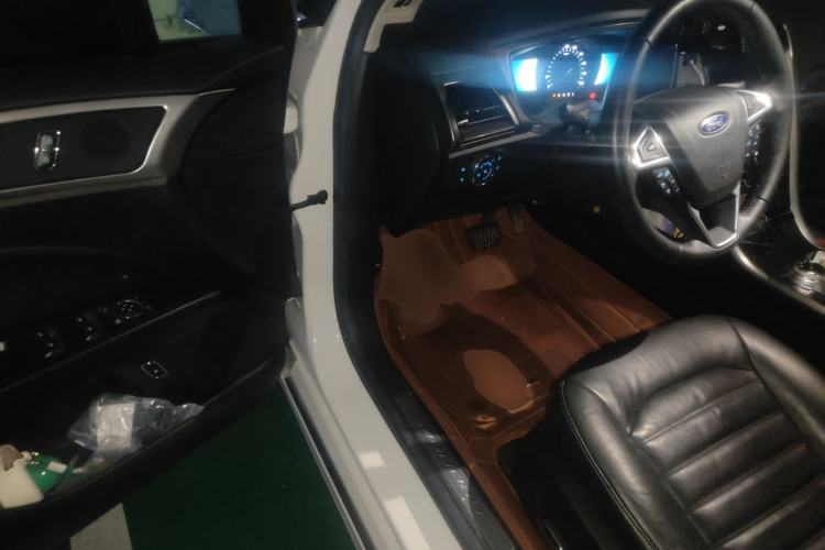 Used Ford Mondeo New Energy 2018 2.0 PHEV ZhiShang Trim Driver Seat