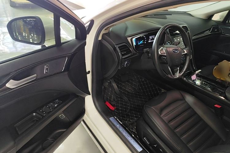 Used Ford Mondeo New Energy 2018 2.0 PHEV Smart-Controlled Fashion Edition China VI Standard Driver Seat