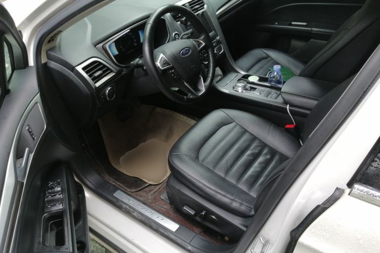 Used Ford Mondeo New Energy 2018 2.0 PHEV Zhihao Trim Driver Seat