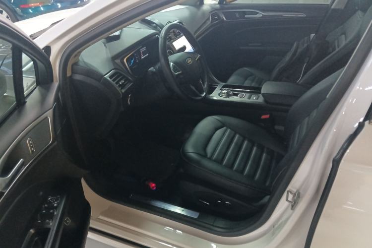 Used Ford Mondeo New Energy 2018 2.0 PHEV Smart-Controlled Fashion Edition China VI Standard Driver Seat