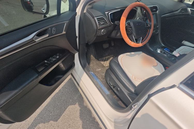 Used Ford Mondeo New Energy 2018 2.0 PHEV Smart-Control Luxury Version China V Standard Driver Seat